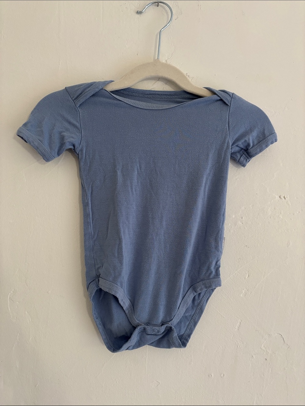 Short Sleeve Bamboo Bodysuit 3-6M